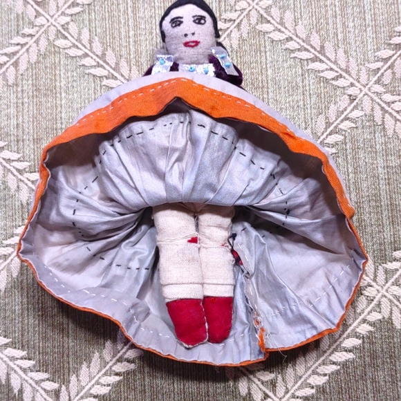 Native American/Indigenous Handmade Female Doll - Picture 3 of 5